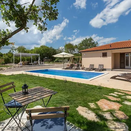 Luka's House *